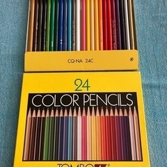 トンボ鉛筆　色鉛筆　24色