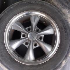 200系ハイエースタイヤホイール