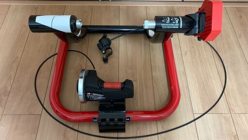 値下げしました‼️中古品‼️ノボフォース、ローラ台、前輪ブロック付き 値下げしました‼️中古品‼️ノボフォース、ローラ台、前輪