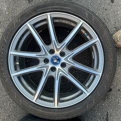 PCD100 5穴　18インチ　レガシィに履いてました