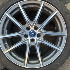 PCD100 5穴　18インチ　レガシィに履いてました