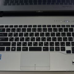 爆速SSD256GB 富士通 SH90/B1 i5-7200U/メモリ12GB