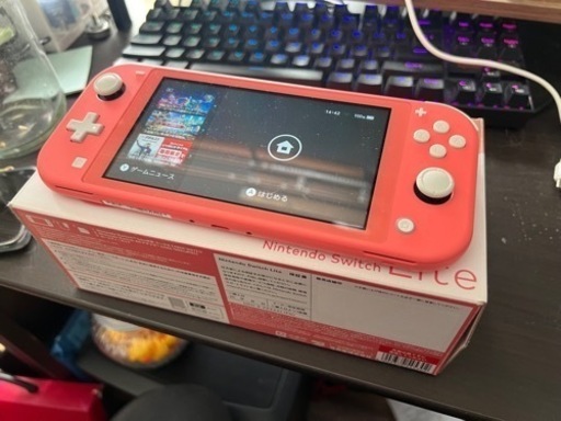 Nintendo Switch LITE コーラルピンク スイッチ