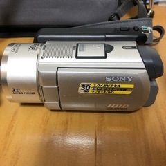 ソニーハンディカム　DCR-SR100（値下げ）