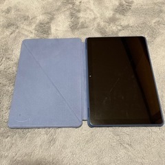 タブレット　Fire HD10（カバー付き）