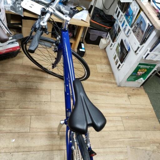 [受渡し完了しました] 今年クロスバイクを買った人ごめんなさい! GIANT ESCAPE R3LTD Sサイズ ブルー 最後の1台です。