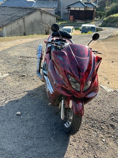 今週だけ、売れなければのります。YouTubeのせてます。しっかりメンテ‼️スピーカー4発、ウーハーマジェスティ250乗って帰れます！ 今週だけ、売れなければのります。YouTubeのせてます。しっかりメンテ