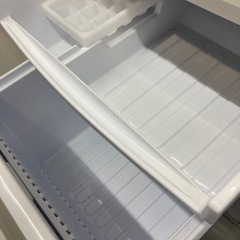 配達可【冷蔵庫/両扉式】【シャープ】137L 2019年製★6ヶ月保証クリーニング済み【管理番号12103】