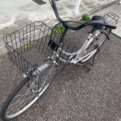 【引取り予約済】自転車　無料