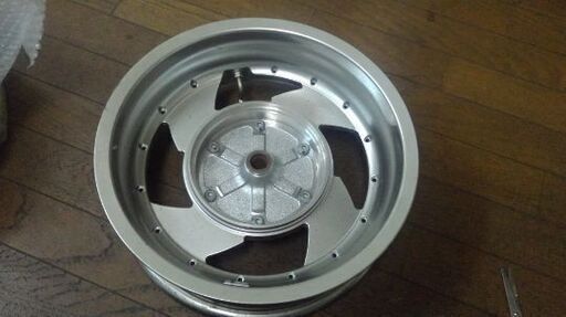 【売】廃盤!! ワイズギア ★ マジェスティ250/C SG03J 13インチホイール 前後セット 13×3.50 13×4.00 ヤマハ 中古現状 マジェC　商談中 売】廃盤!! ワイズギア ☆ マジェスティ250/C SG03J 13インチホイール