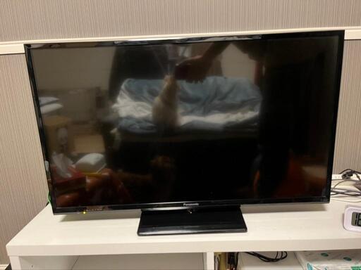 【引き渡し日限定】パナソニック液晶テレビ ビエラ TH-32E300 台付き