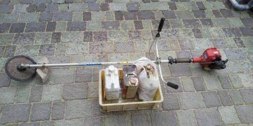 耕運機、草刈機、丸ノコ、電気カンナ等