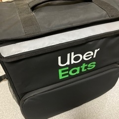 Uber eatsのデリバリーバッグ