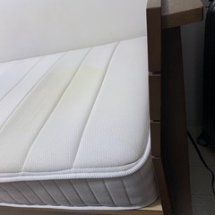 シングルベッドの枠組