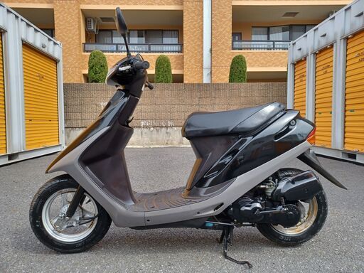 スーパーDIO　AF27　バッテリー新品　外装新品！カスタムに！激安　格安！足に