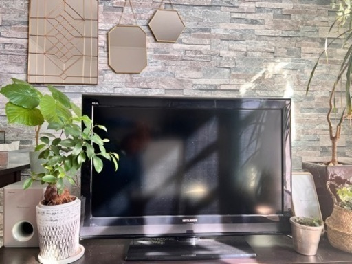三菱REAL 液晶テレビ　32インチ