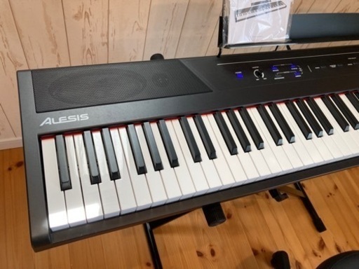 【美品】ALESIS RECITAL 電子キーボード