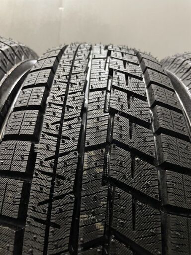 新品 YOKOHAMA ice GUARD iG60 185/60R15 15インチ スタッドレス 4本 2019年製 ヤリス フィット シエンタ ヴィッツ等　(JR439)クレジットカード QRコード決済可能