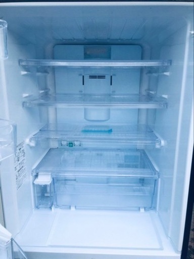 ①624番 シャープ✨冷凍冷蔵庫✨SJ-PW35Y-T‼️