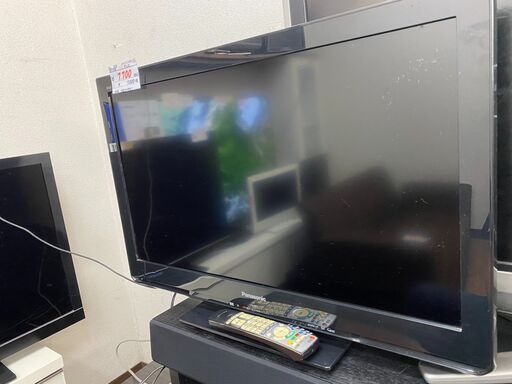 リサイクルショップどりーむ天保山店　No.7245　テレビ　32型　リモコン付き！　動作問題なし！