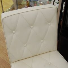 カリモク60 カフェチェア スタンダードアイボリー 幅45.5×奥58×高72cm 1人