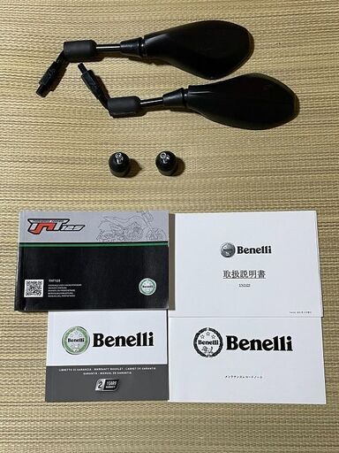 BENELLI　ベネリ　TNT125　赤　走行距離1900㎞