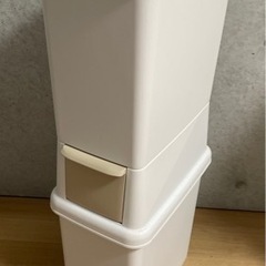 【急募】ゴミ箱／2段分別スリム型