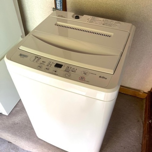 最新‼️美品‼️2022年製 ヤマダ電気洗濯機 YWM-T60H1 6kg