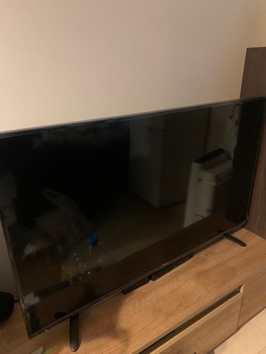 テレビ　49型　2018年製