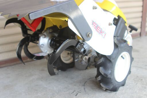 管理機・耕運機　イセキ　パンジー　KMR40　パンジーR 管理機/耕運機 イセキ パンジー R40 KMR40 パンジーR - メルカリ