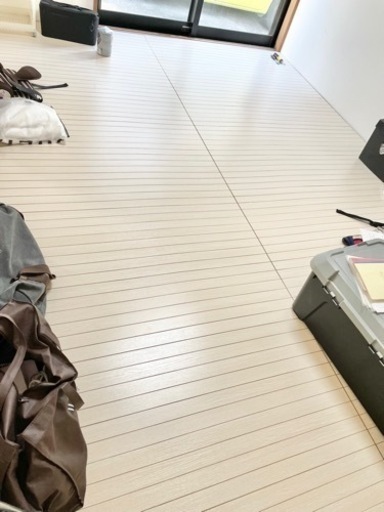 ウッドカーペット　フローリング