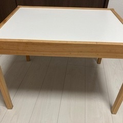 IKEA 小型テーブル