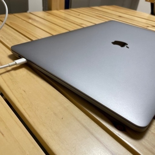 MacBook Pro 15㌅ 2018 1TB 32GB