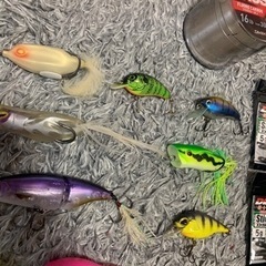 バス釣りセット‼️使用度は少なめで状態は良い❗️なくなり次第締め切ります。値下げ交渉あり