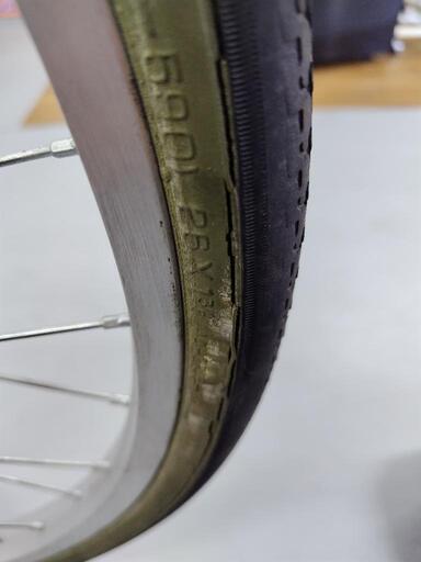 J022☆タイヤヒビ有り☆普通自転車☆JOINUS☆LEDダイナモ☆26インチ