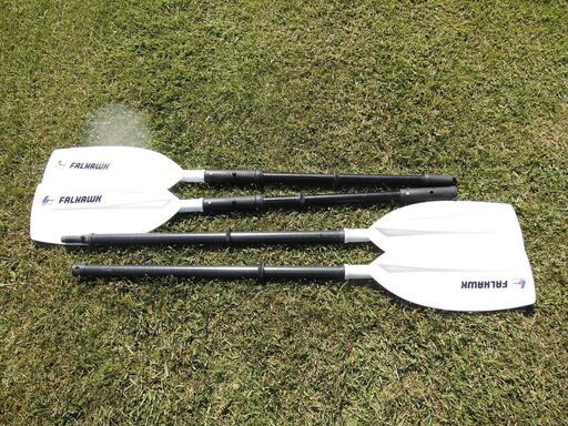 組み立て式カヤック2人艇です、