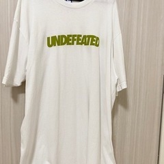 UNDEFEATED Tシャツ