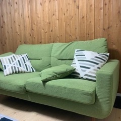 ソファー?ほぼ新品?大人3人用(傷無し汚れ無し) 8万円??1