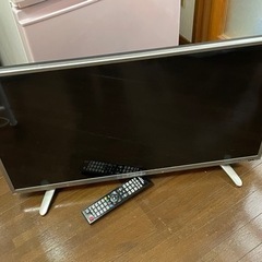 液晶テレビ