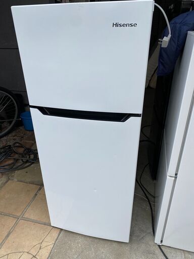 ハイセンス 冷蔵庫☺最短当日配送可♡無料で配送及び設置いたします♡ HR-B1201 2017年製♡HSS002