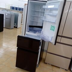 ★ジモティ割あり★ MITSUBISHI 3ドア冷蔵庫 300L 20年製 動作確認／クリーニング済み OJ021 ☆ジモティ割あり☆ AQUA 冷蔵庫 168L 21年製 動作確認／クリーニング