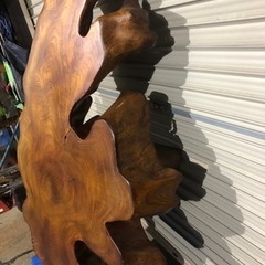 カシの木テーブル