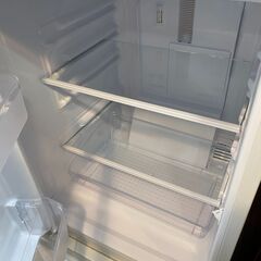 リサイクルショップどりーむ天保山店 No.7571 冷蔵庫 137L! 美品！ドア