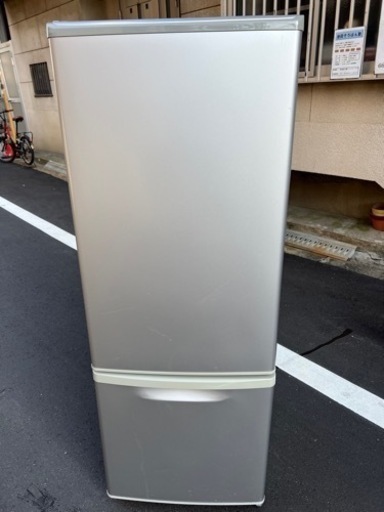 一人二人暮らし冷蔵庫㊗️大阪市内配送設置無料