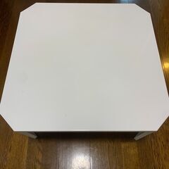 ニトリ　ホワイト　白　折りたたみテーブル