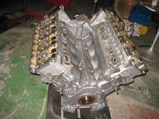 Mベンツ129-500SLオーバーホール済みエンジン販売