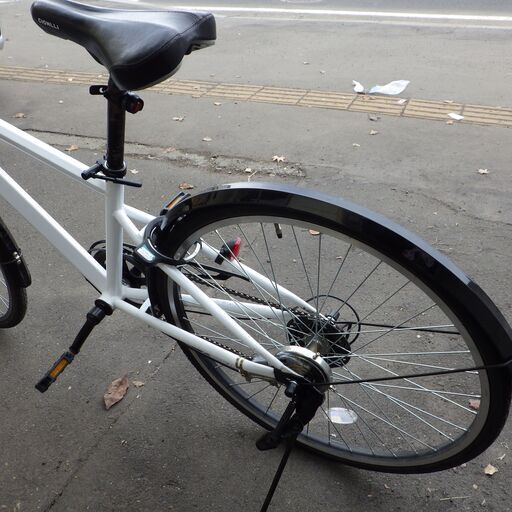 26インチ クロスバイク/シティサイクル コレクション 白×黒 6段切替  