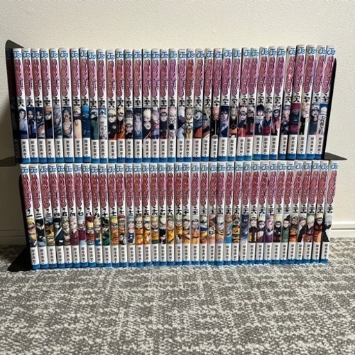 「NARUTO」1〜72巻セット＋公式キャラクターブック、映画入場特典などがセット