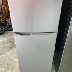 シャープ冷蔵庫2ドア（118L）シルバーSJ-H12B-S リサイクルショップ