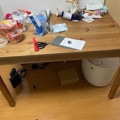 IKEAダイニングテーブル